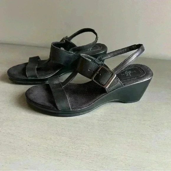 Women's Black Life Stride Zelda Wedge Platform Sandals Size 6.5 - Picture 1 of 10